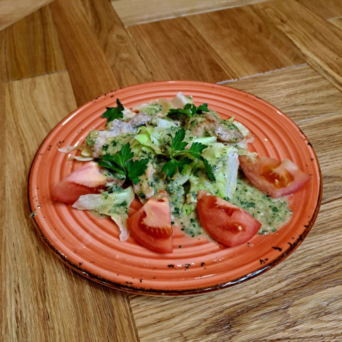 Салат куриный с горчичной заправкой